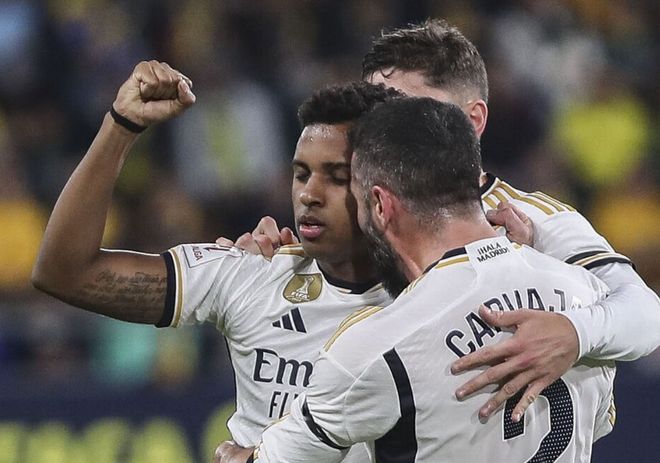 一人一城，韩国前国脚崔喆淳退役，曾代表全北出场超500次